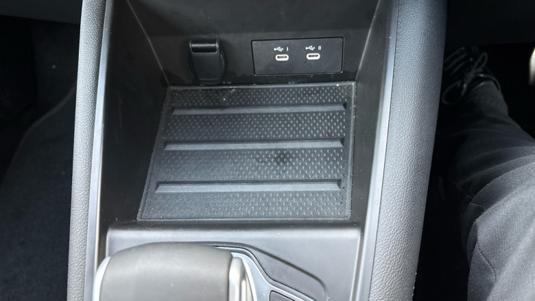 Renault Symbioz 1.6 E-Tech FHEV 145 Iconic Esprit Alpine 5dr Auto Hybrid Estate